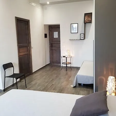 Culture Bed & Breakfast 3*